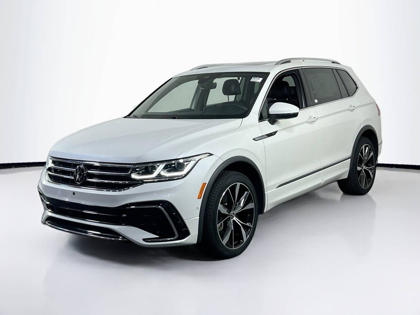 2022 Volkswagen Tiguan SEL R-Line — SUV — 27,299 mi — Williamstown, NJ