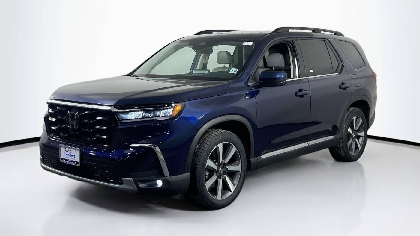 2023 Honda Pilot Touring — SUV — 37,592 mi — Williamstown, NJ