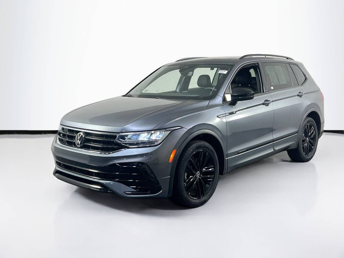 2022 Volkswagen Tiguan SE R-Line Black — SUV — 24,364 mi — Williamstown, NJ