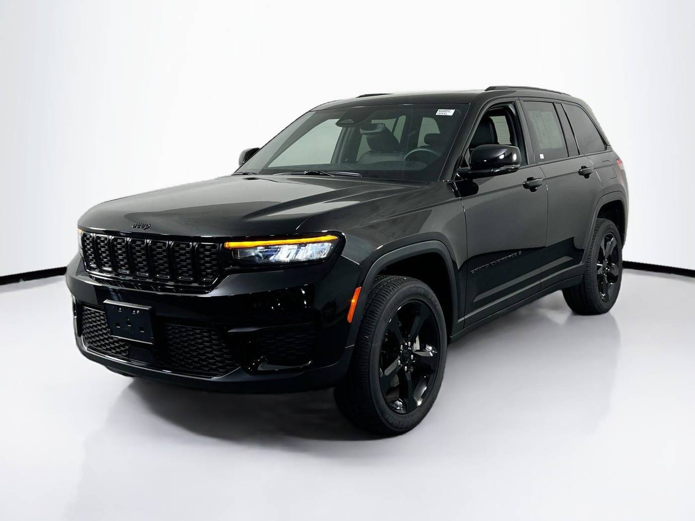 2022 Jeep Grand Cherokee Altitude — SUV — 5,258 mi — Williamstown, NJ