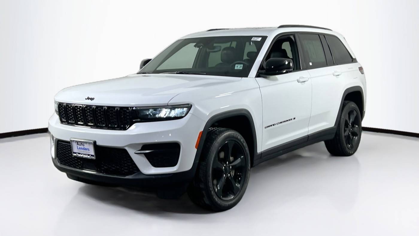 2022 Jeep Grand Cherokee Altitude — SUV — 38,110 mi — Williamstown, NJ