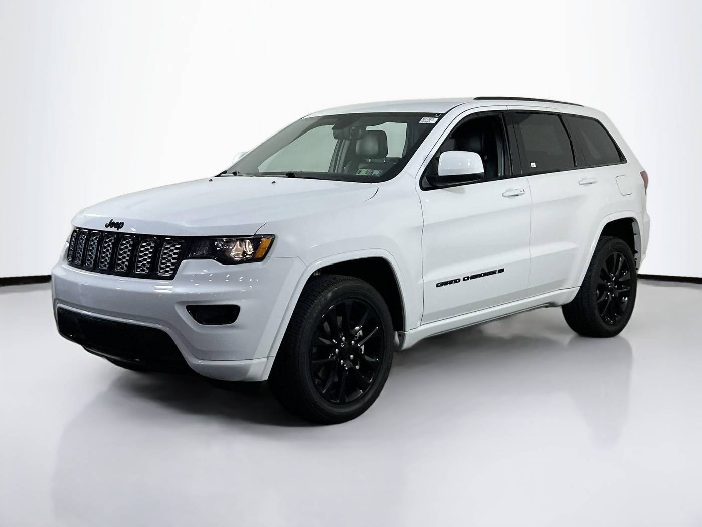 2022 Jeep Grand Cherokee WK Laredo X — SUV — 24,397 mi — Williamstown, NJ