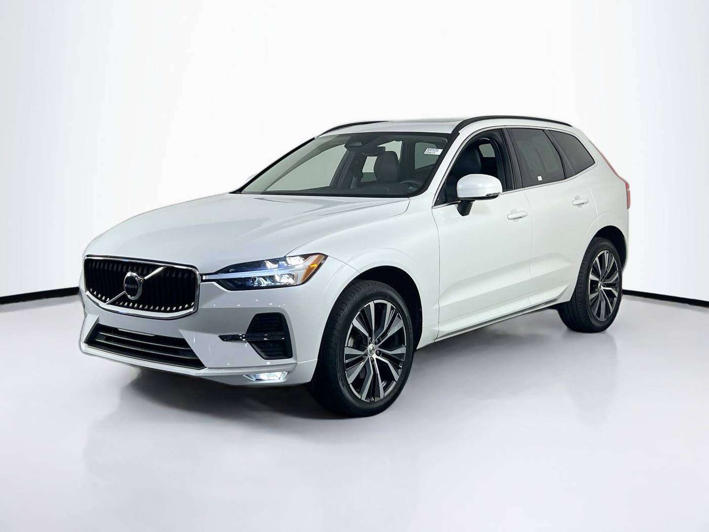 2022 Volvo XC60 Momentum — SUV — 29,338 mi — Williamstown, NJ