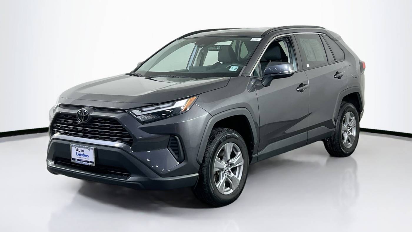 2022 Toyota RAV4 XLE — SUV — 13,035 mi — Williamstown, NJ