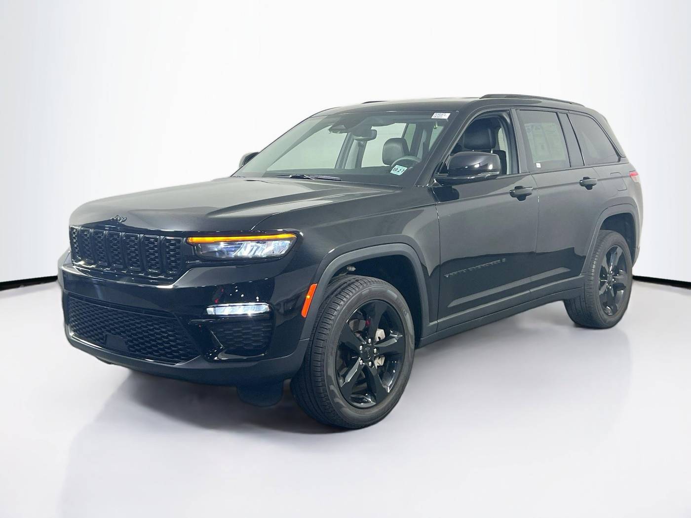 2023 Jeep Grand Cherokee Limited — SUV — 32,445 mi — Williamstown, NJ