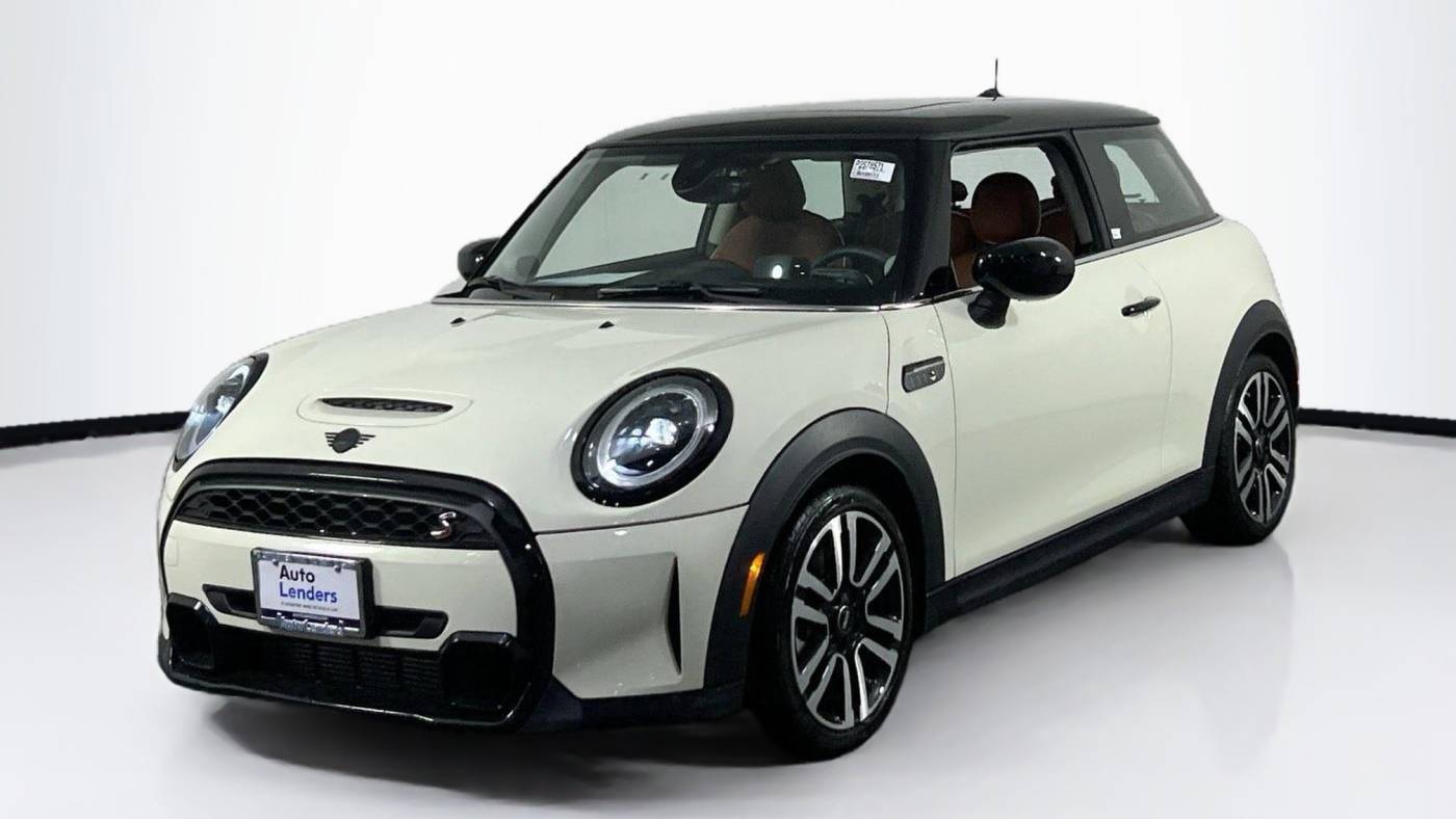 2023 MINI Hardtop Cooper S — Hatchback — 1,305 mi — Williamstown, NJ