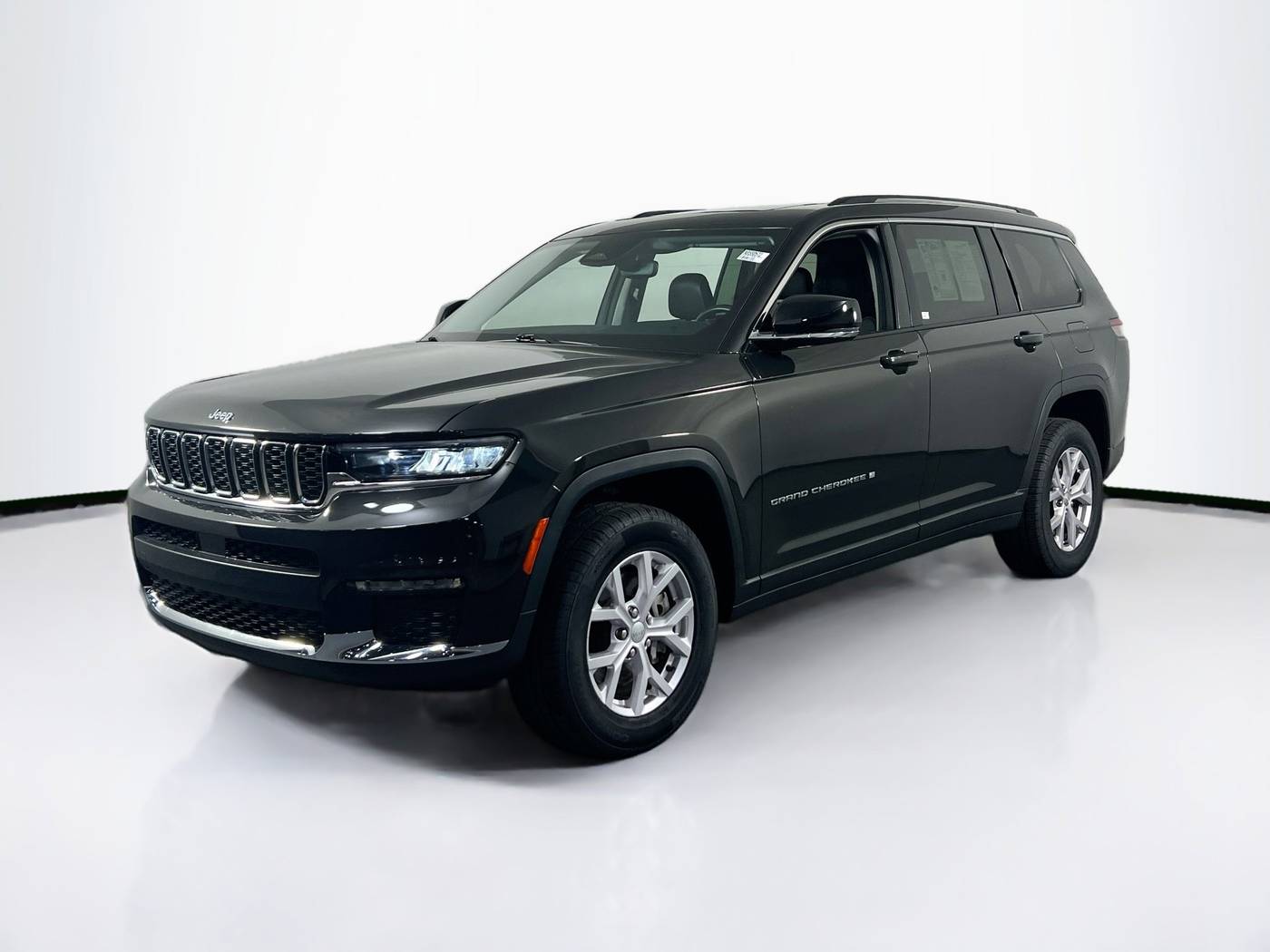 2022 Jeep Grand Cherokee Limited — SUV — 27,739 mi — Williamstown, NJ