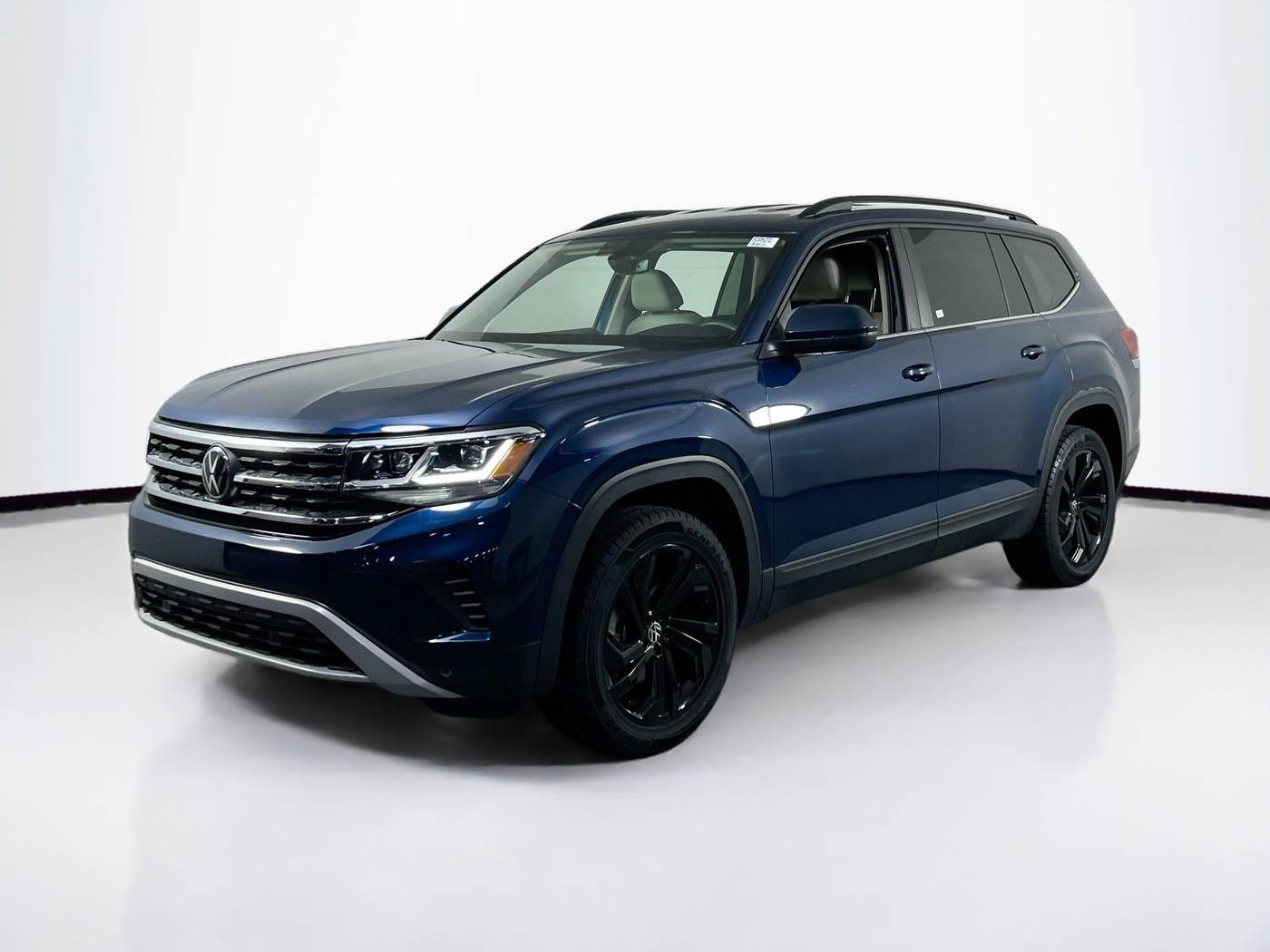 2023 Volkswagen Atlas SE with Technology — SUV — 19,613 mi — Williamstown, NJ