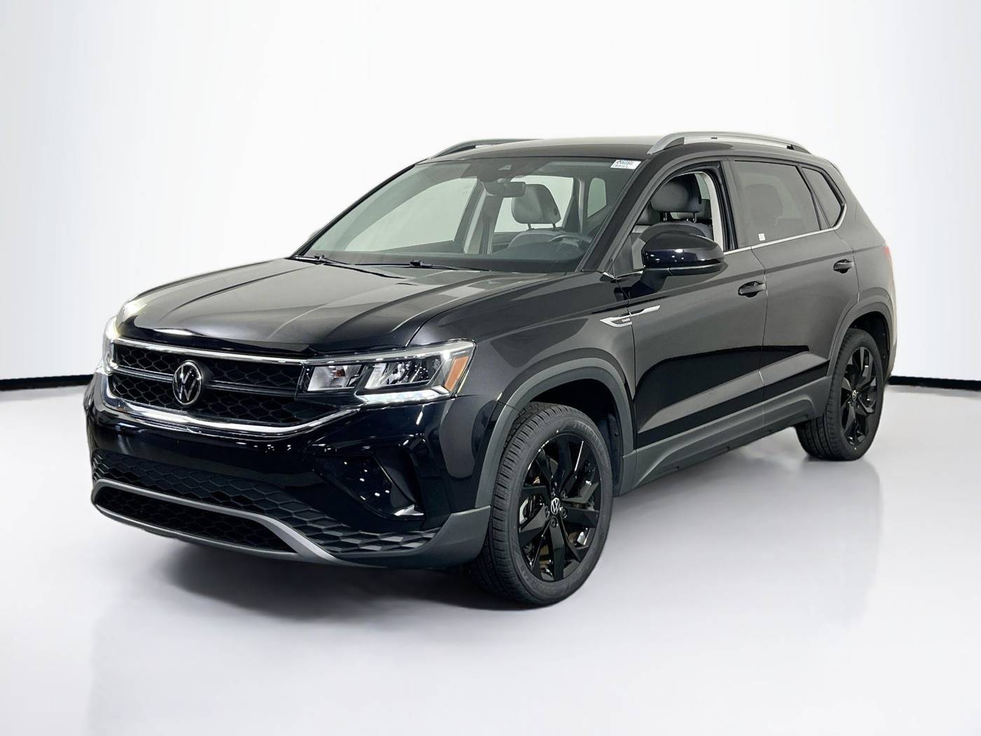 2022 Volkswagen Taos SE — SUV — 17,675 mi — Lakewood, NJ