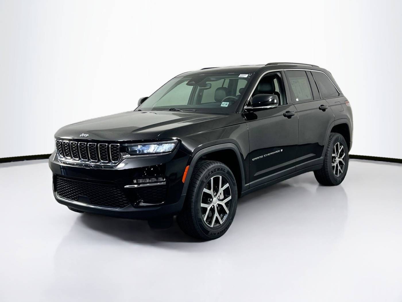 2023 Jeep Grand Cherokee Limited — SUV — 37,037 mi — Lakewood, NJ