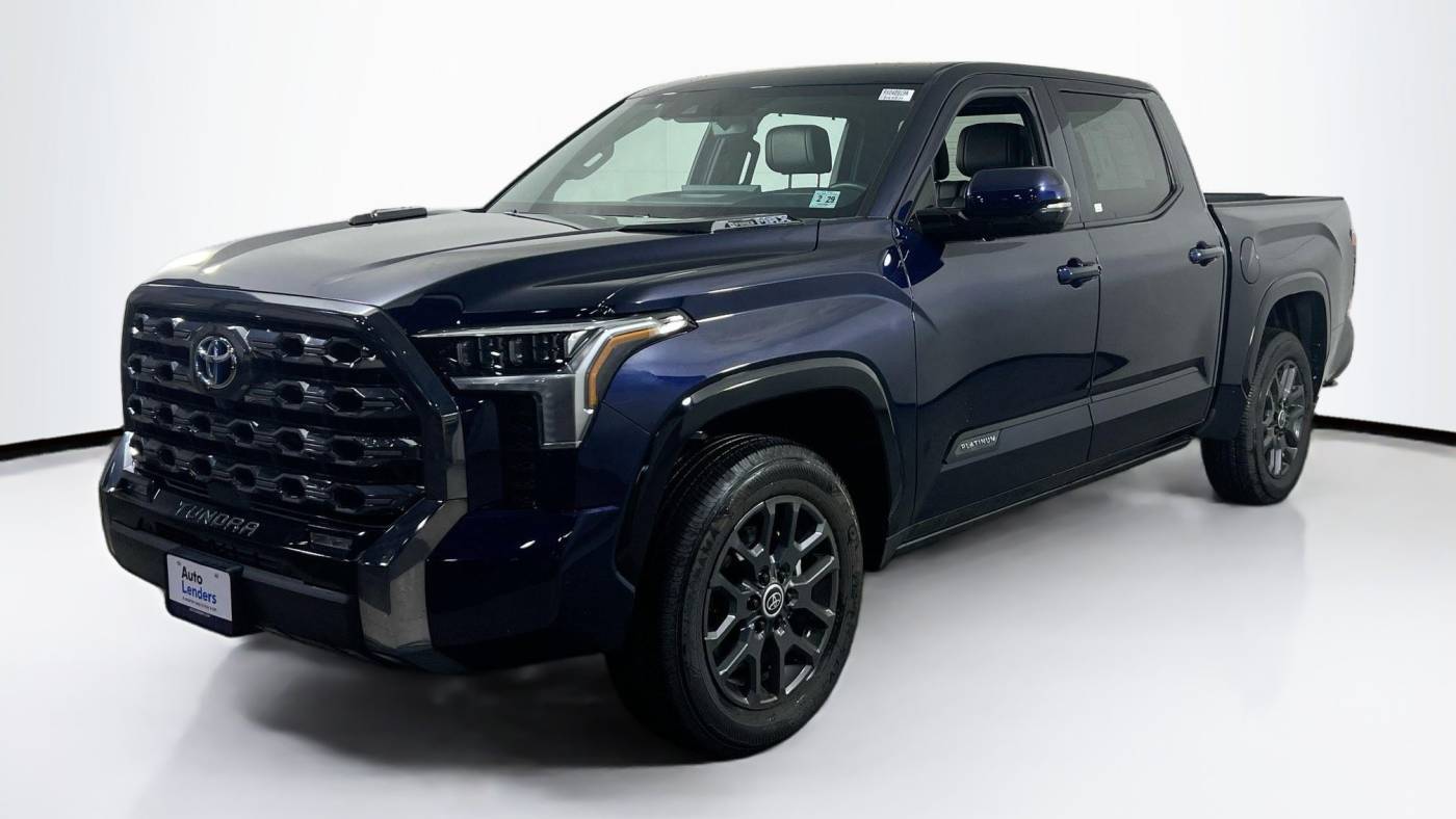 2024 Toyota Tundra Hybrid Platinum — Pickup Truck — 8,075 mi — Lakewood, NJ