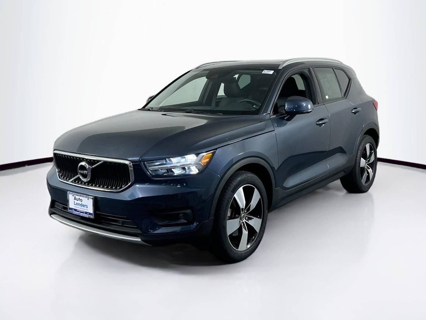 2022 Volvo XC40 Momentum — SUV — 25,328 mi — Lakewood, NJ