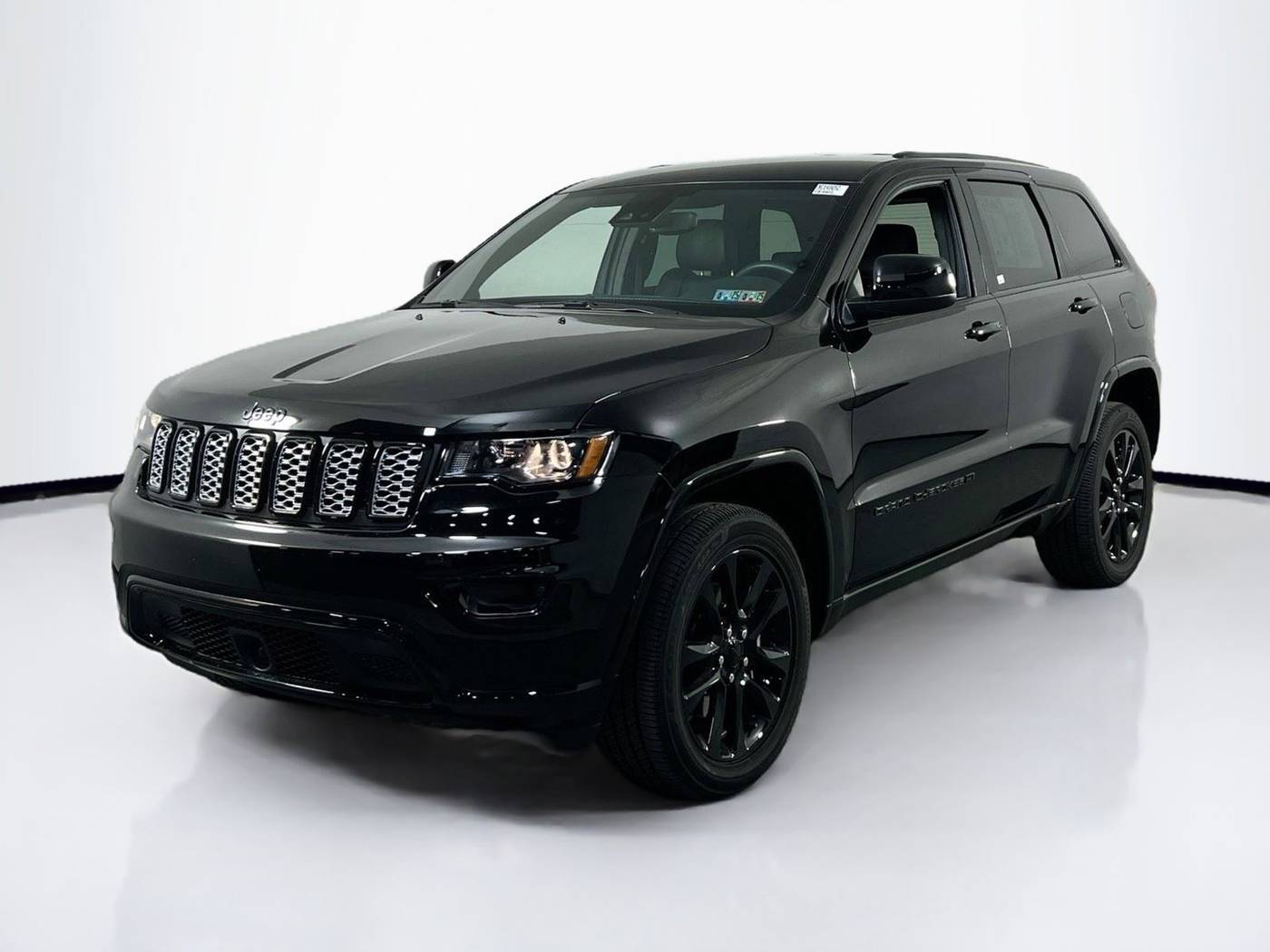 2022 Jeep Grand Cherokee WK Laredo X — SUV — 8,983 mi — Lakewood, NJ