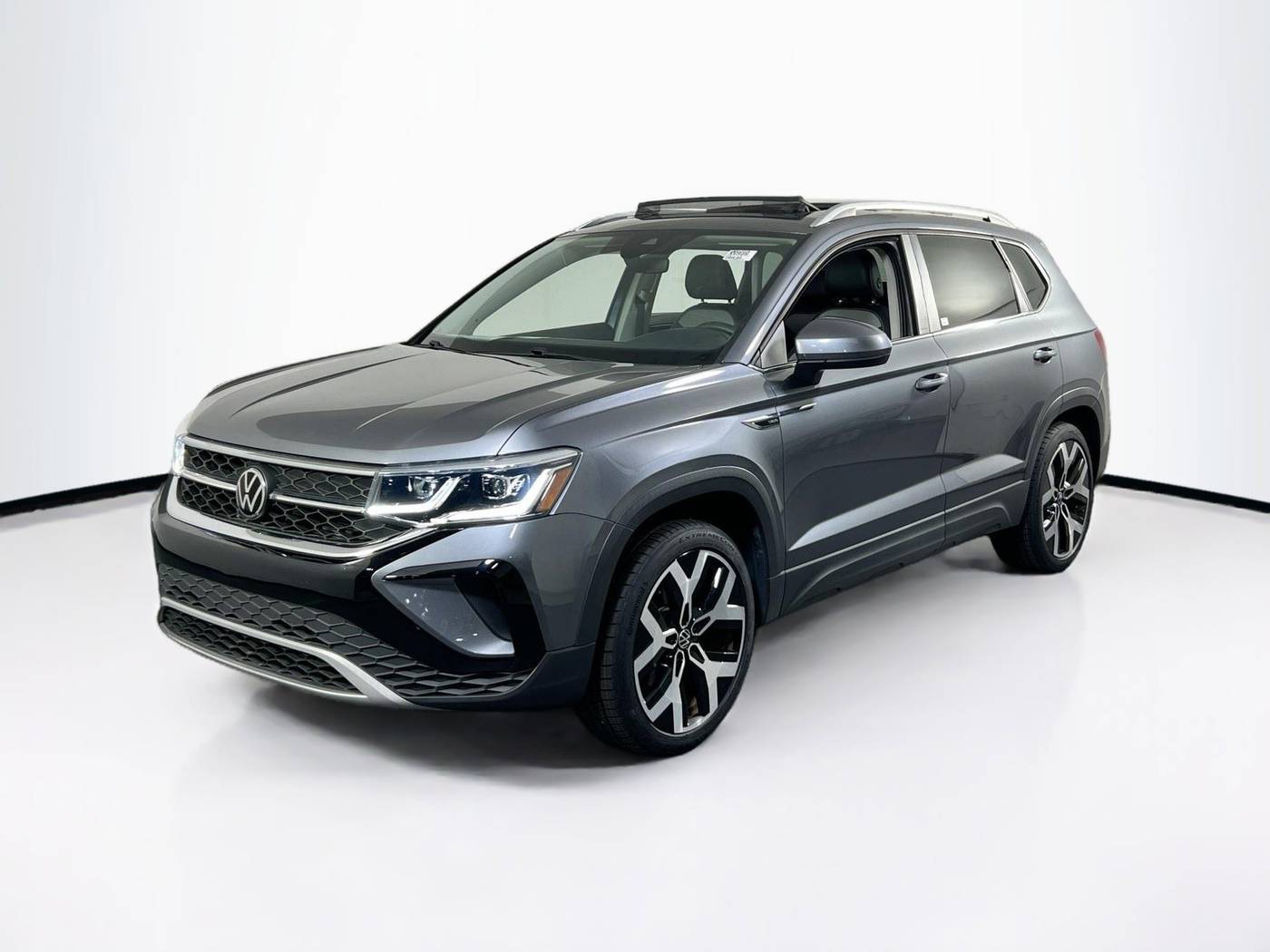 2022 Volkswagen Taos SEL — SUV — 11,054 mi — Lakewood, NJ