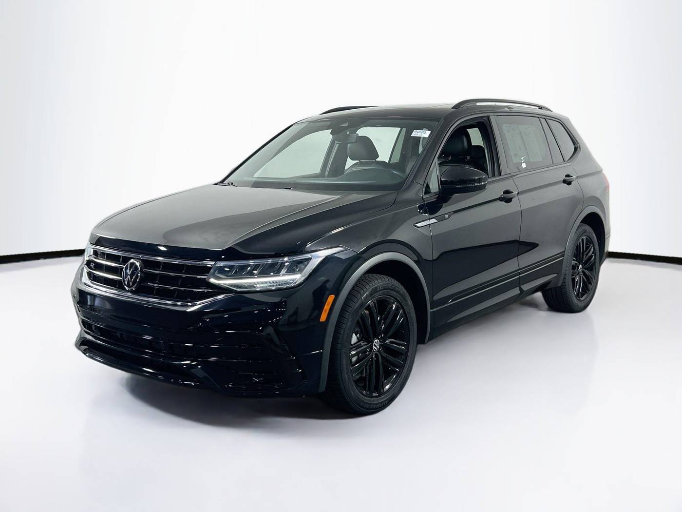 2022 Volkswagen Tiguan SE R-Line Black — SUV — 31,743 mi — Lakewood, NJ
