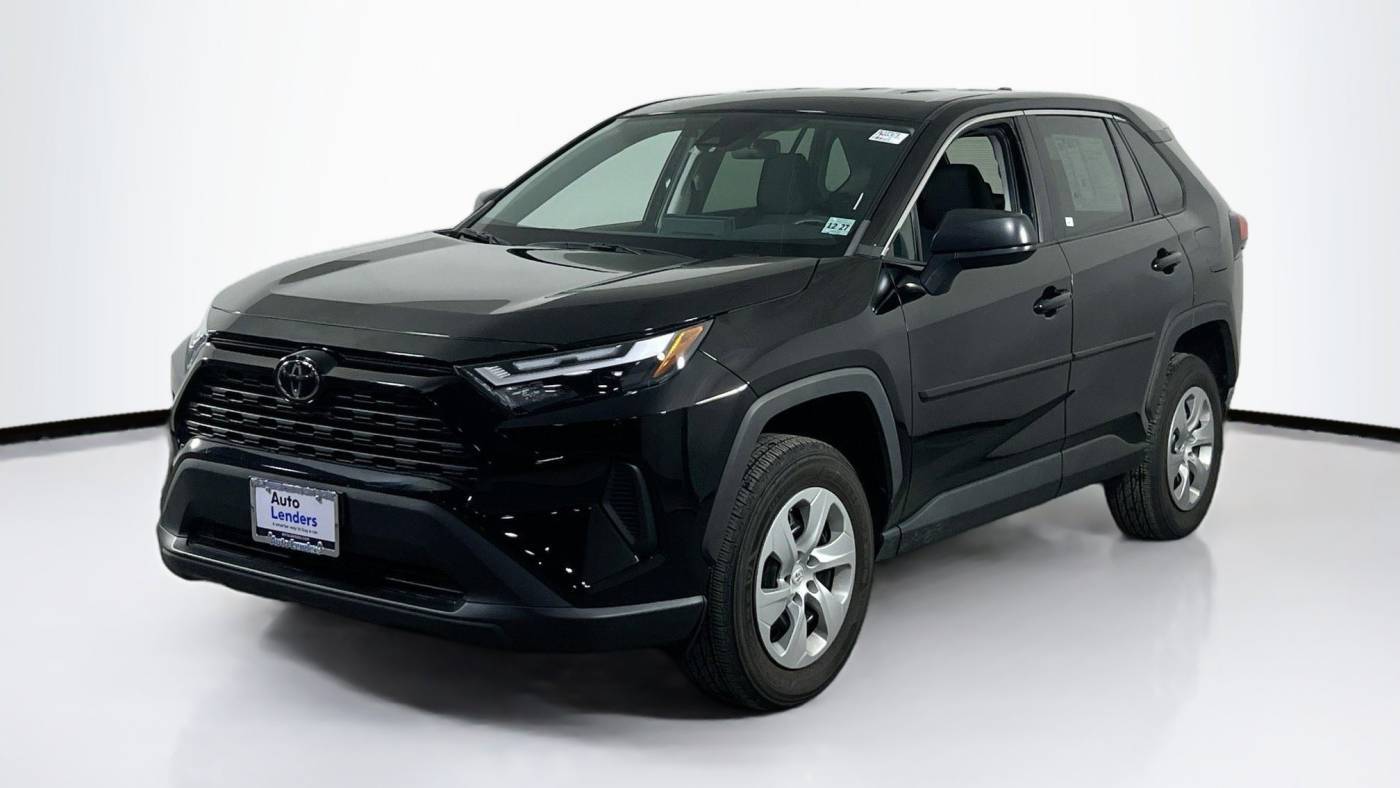 2023 Toyota RAV4 LE — SUV — 20,041 mi — Lakewood, NJ
