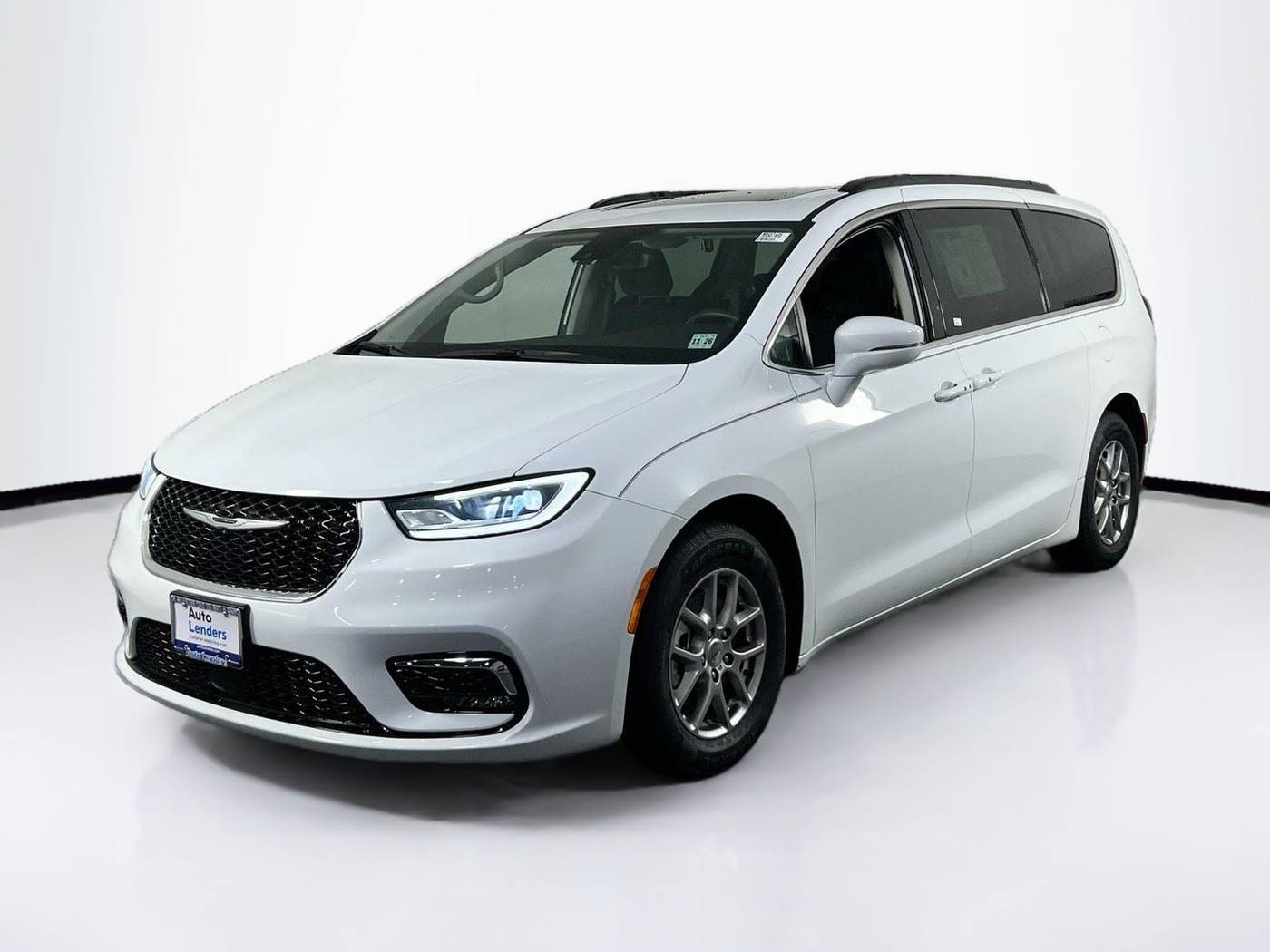 2021 Chrysler Pacifica Touring — Minivan — 43,899 mi — Lakewood, NJ