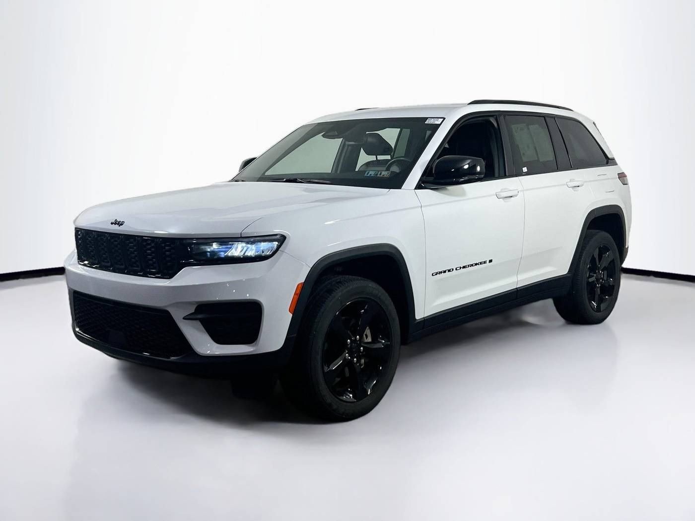 2022 Jeep Grand Cherokee Altitude