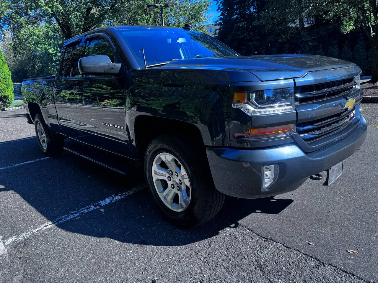 2017 Chevrolet Silverado 1500 LT — Pickup Truck — 113,085 mi — Garfield, NJ
