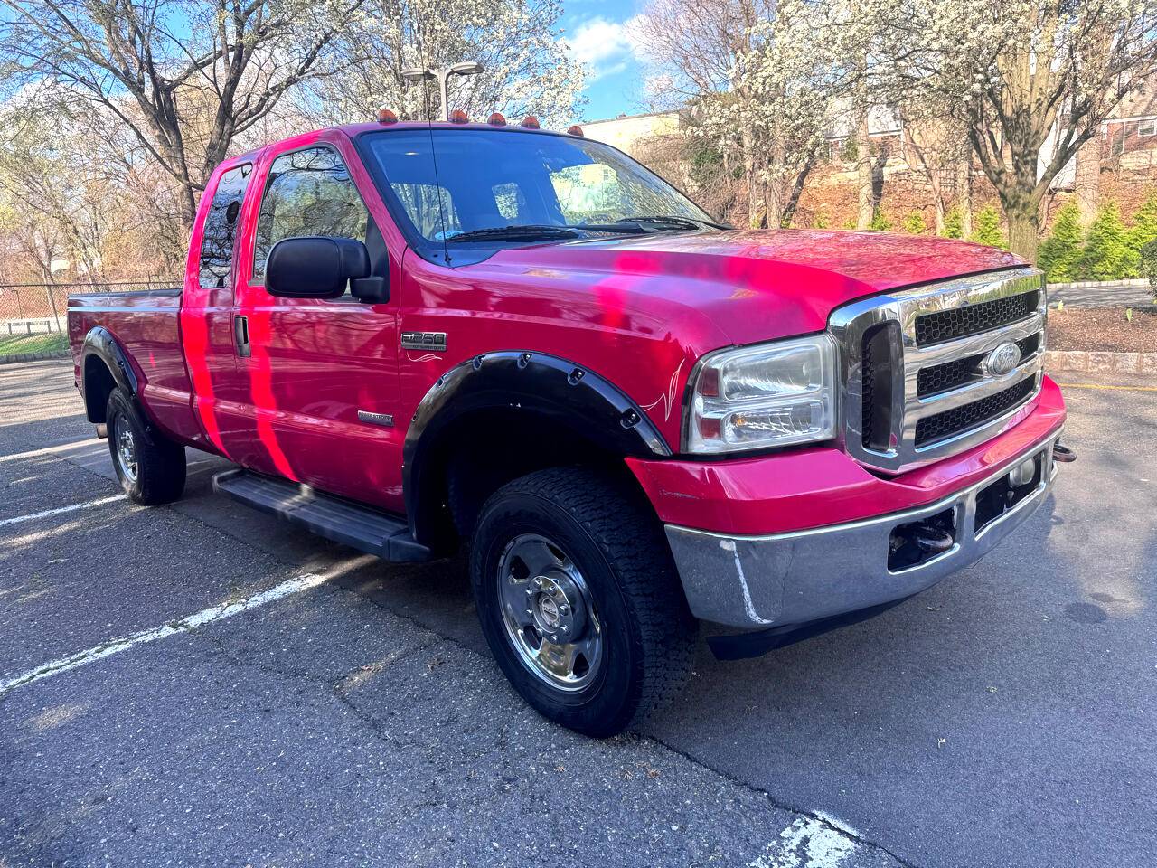 2006 Ford Super Duty F-250 XLT — Pickup Truck — 123,610 mi — Garfield, NJ
