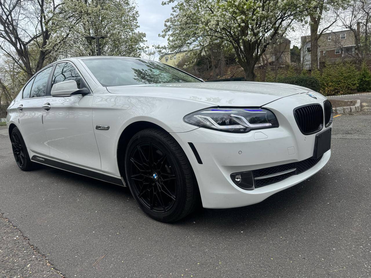 2013 BMW 5 Series 535i — Sedan — 129,348 mi — Garfield, NJ