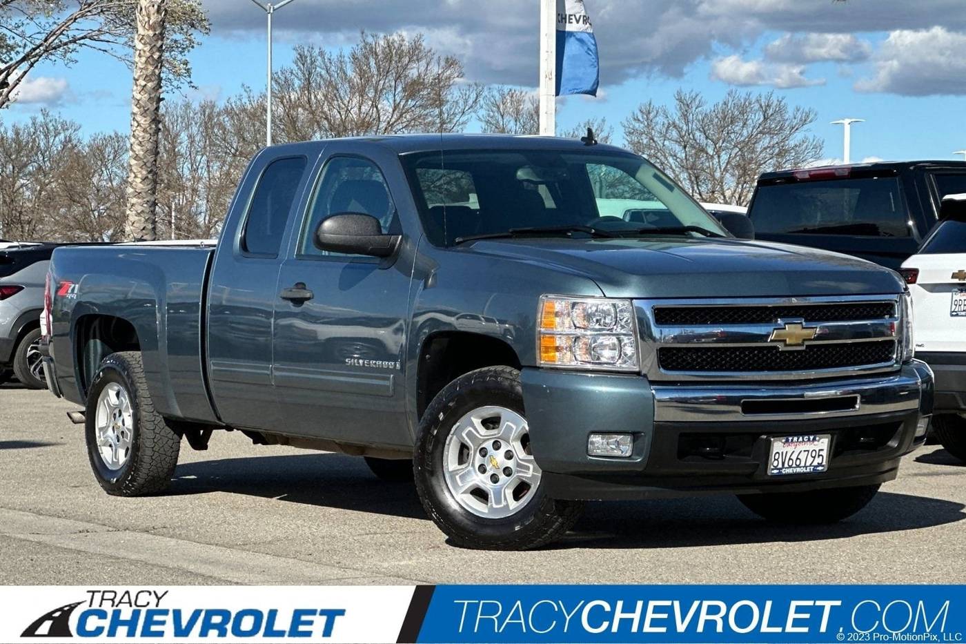 2009 Chevrolet Silverado 1500 LT — Pickup Truck — 82,606 mi — Tracy, CA