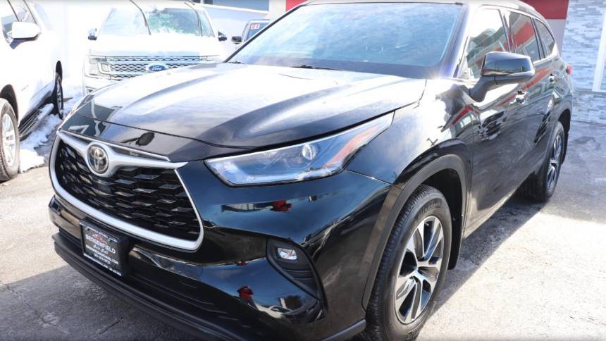 2021 Toyota Highlander XLE — SUV — 39,803 mi — Bergenfield, NJ