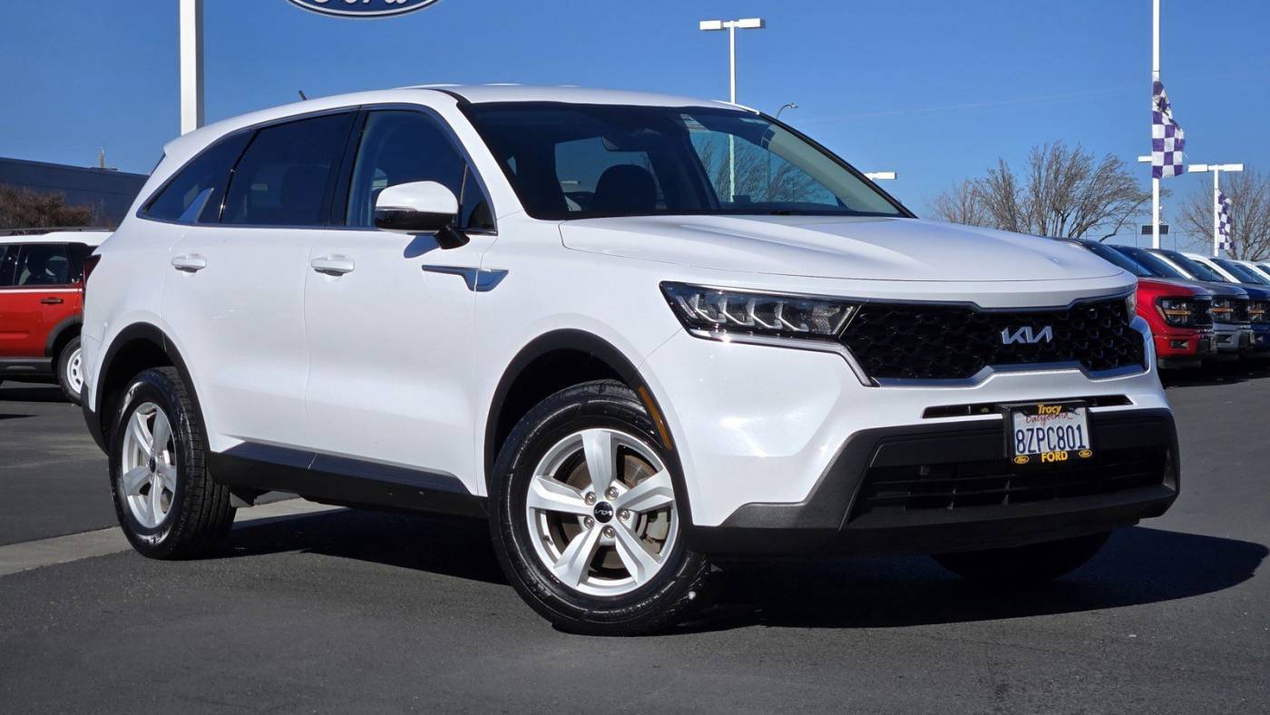 2022 Kia Sorento LX — SUV — 81,801 mi — Tracy, CA