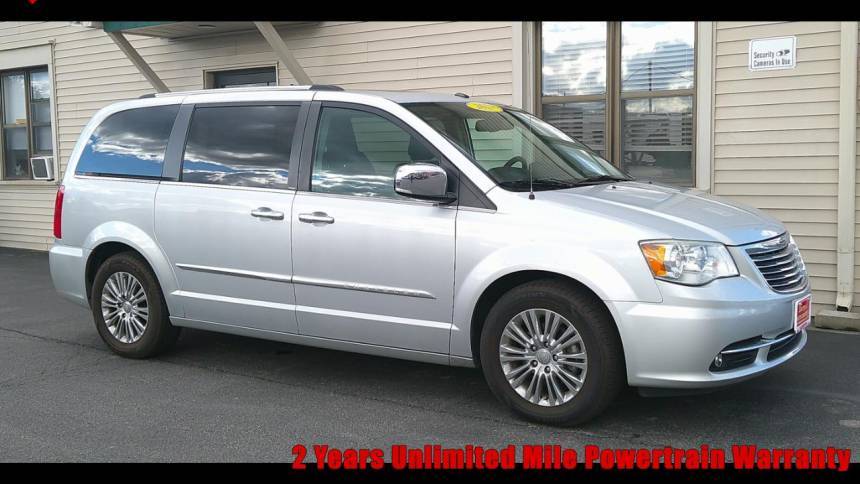 2011 Chrysler Town & Country Limited — Minivan — 94,571 mi — Brockport, NY