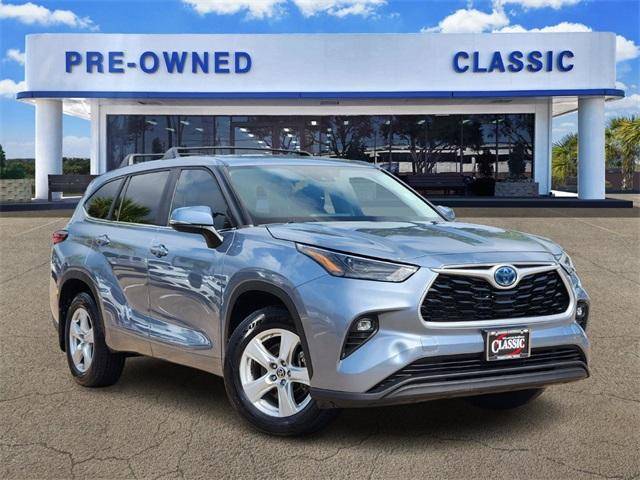 2023 Toyota Highlander Hybrid LE — SUV — 30,670 mi — Sugar Land, TX