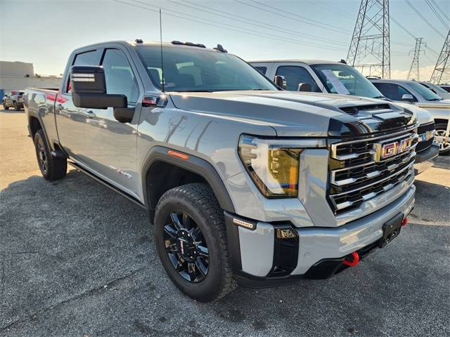 2025 GMC Sierra 2500HD AT4 — Pickup Truck — 14,106 mi — Sugar Land, TX