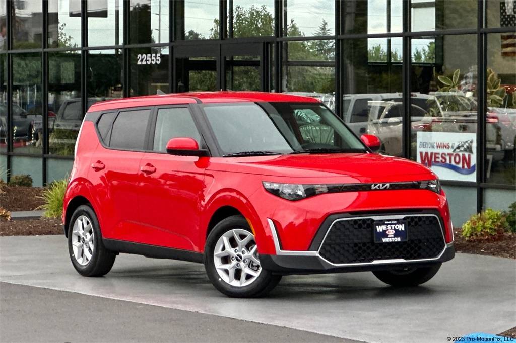 2025 Kia Soul LX — Hatchback — 3,702 mi — Gresham, OR