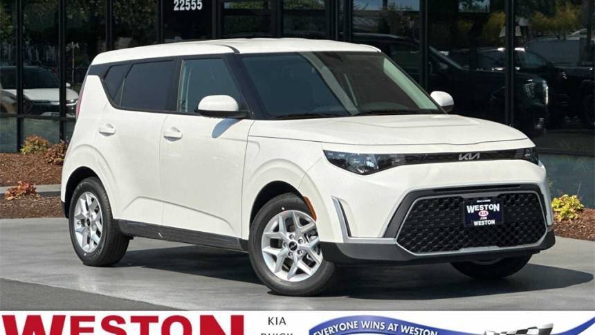 2025 Kia Soul LX — Hatchback — 5,094 mi — Gresham, OR