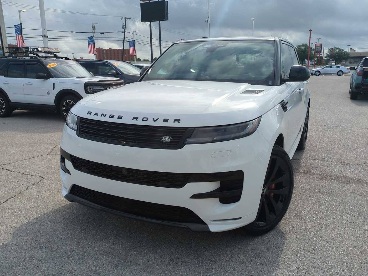 2025 Land Rover Range Rover Sport Dynamic SE — SUV — 2,392 mi — Killeen, TX