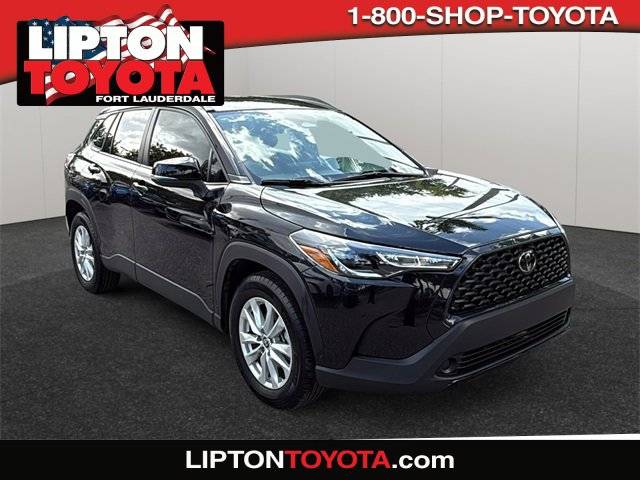 2023 Toyota Corolla Cross LE — SUV — 7,223 mi — Fort Lauderdale, FL