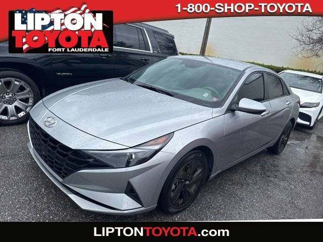 2022 Hyundai Elantra SEL — Sedan — 30,132 mi — Fort Lauderdale, FL