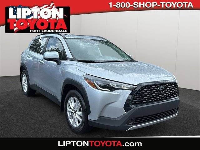 2024 Toyota Corolla Cross LE — SUV — 27,547 mi — Fort Lauderdale, FL