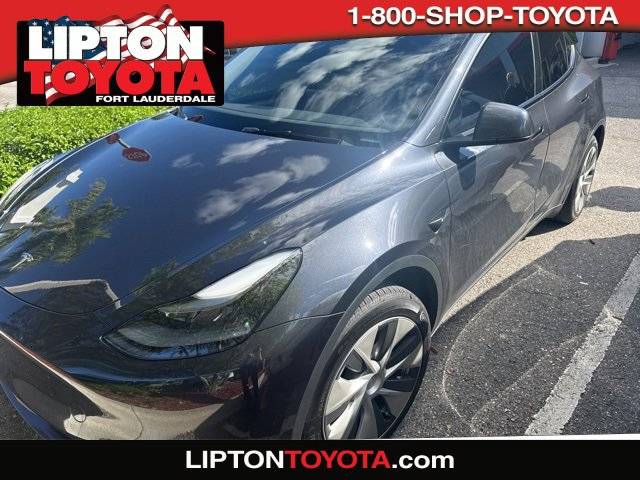 2024 Tesla Model Y Long Range — SUV — 25,751 mi — Fort Lauderdale, FL