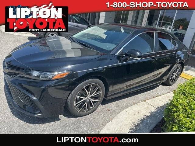 2022 Toyota Camry SE — Sedan — 27,201 mi — Fort Lauderdale, FL