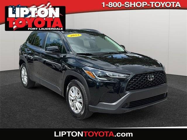 2023 Toyota Corolla Cross LE — SUV — 21,535 mi — Fort Lauderdale, FL