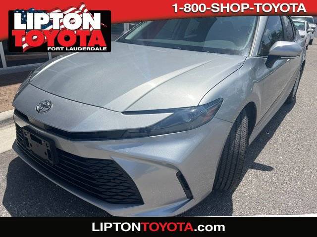 2025 Toyota Camry LE — Sedan — 1,892 mi — Fort Lauderdale, FL