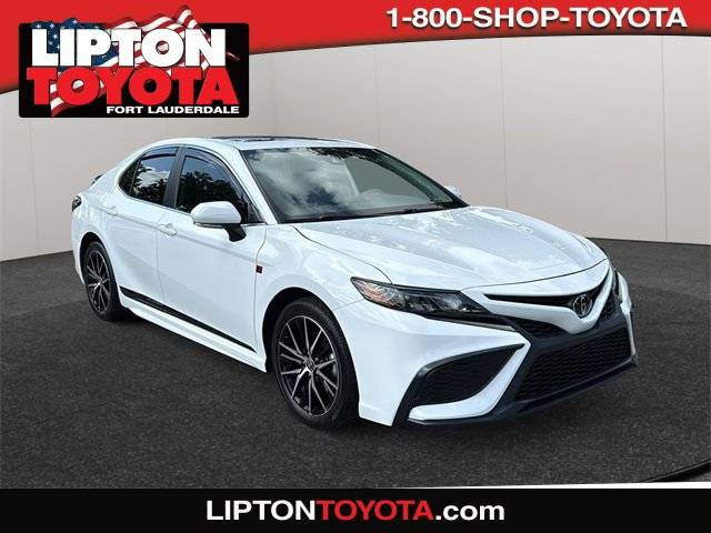 2024 Toyota Camry SE — Sedan — 9,221 mi — Fort Lauderdale, FL