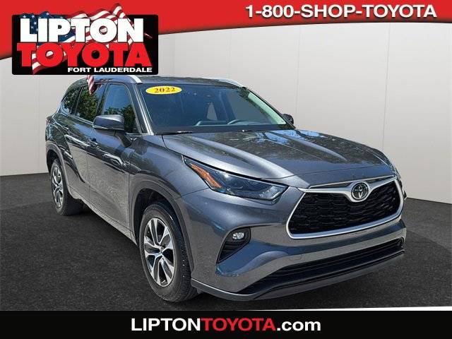 2022 Toyota Highlander XLE — SUV — 13,669 mi — Fort Lauderdale, FL