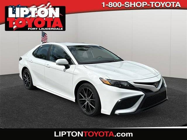 2022 Toyota Camry SE — Sedan — 20,678 mi — Fort Lauderdale, FL