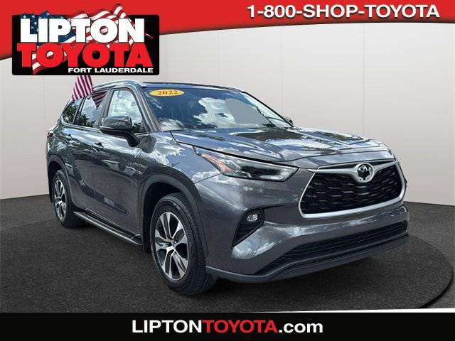 2023 Toyota Highlander XLE — SUV — 28,461 mi — Fort Lauderdale, FL