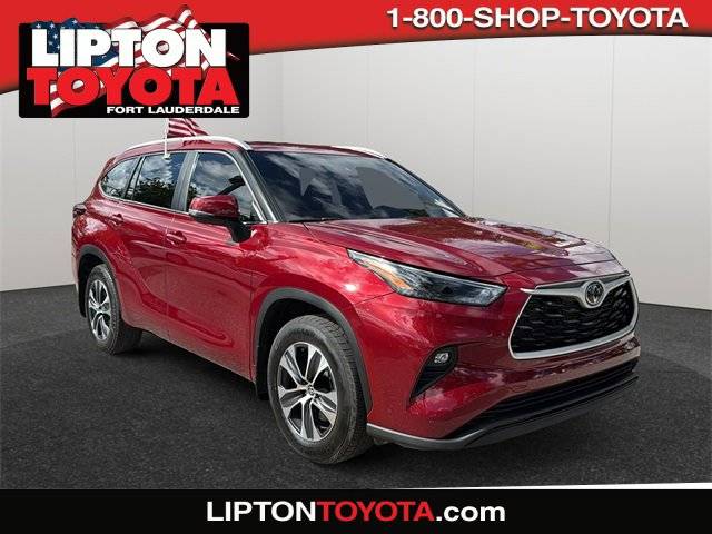 2024 Toyota Highlander XLE — SUV — 7,065 mi — Fort Lauderdale, FL
