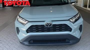 2022 Toyota RAV4 XLE — SUV — 35,345 mi — Fort Lauderdale, FL