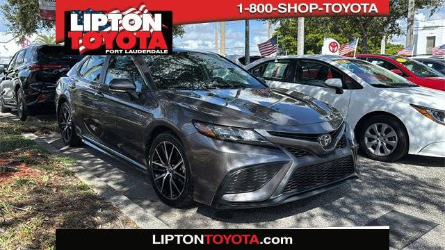 2023 Toyota Camry SE — Sedan — 19,162 mi — Fort Lauderdale, FL