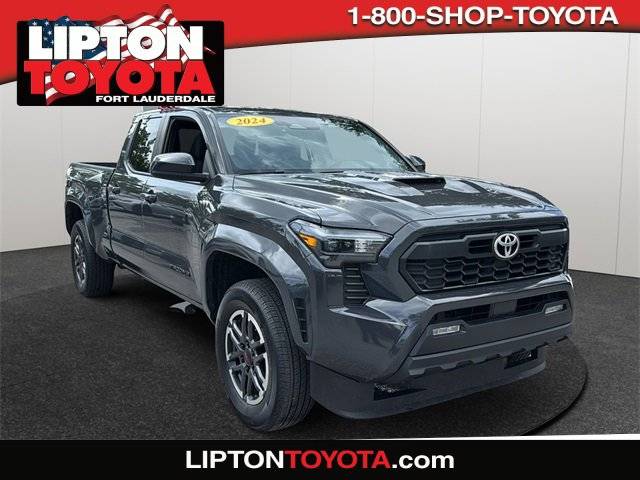 2024 Toyota Tacoma SR5 — Pickup Truck — 33,799 mi — Fort Lauderdale, FL