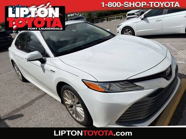 2020 Toyota Camry Hybrid XLE — Sedan — 20,877 mi — Fort Lauderdale, FL